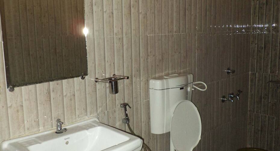 The Mountain Villa, Sasan Gir 5